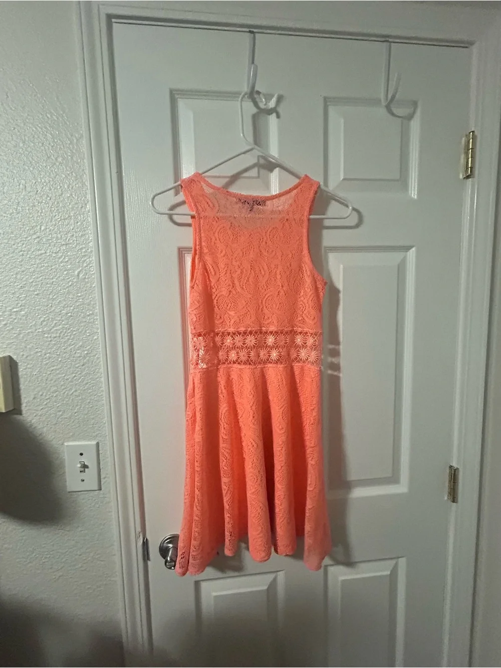 bailey blue sleeveless lace